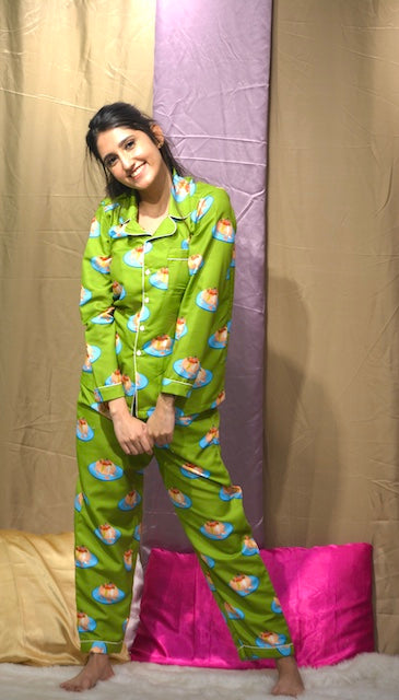 chilling honey-Comfy Nights