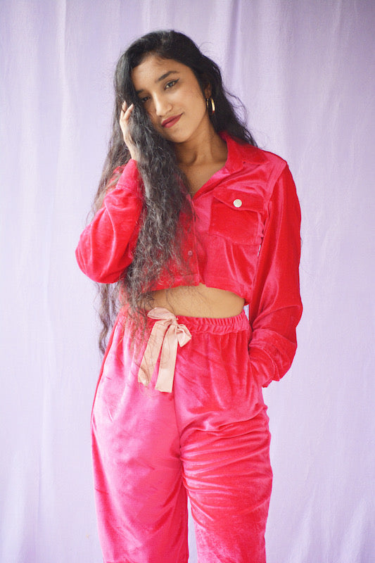 chilling honey-Comfy Nights