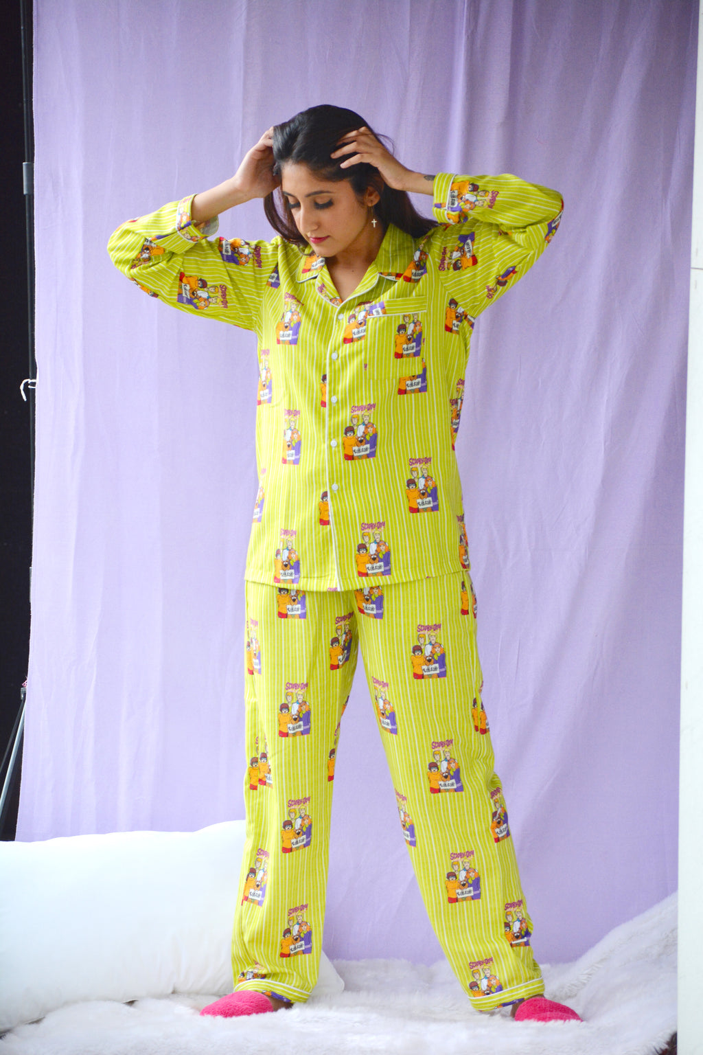 chilling honey-Comfy Nights