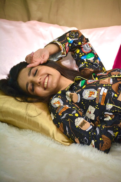 chilling honey-Comfy Nights